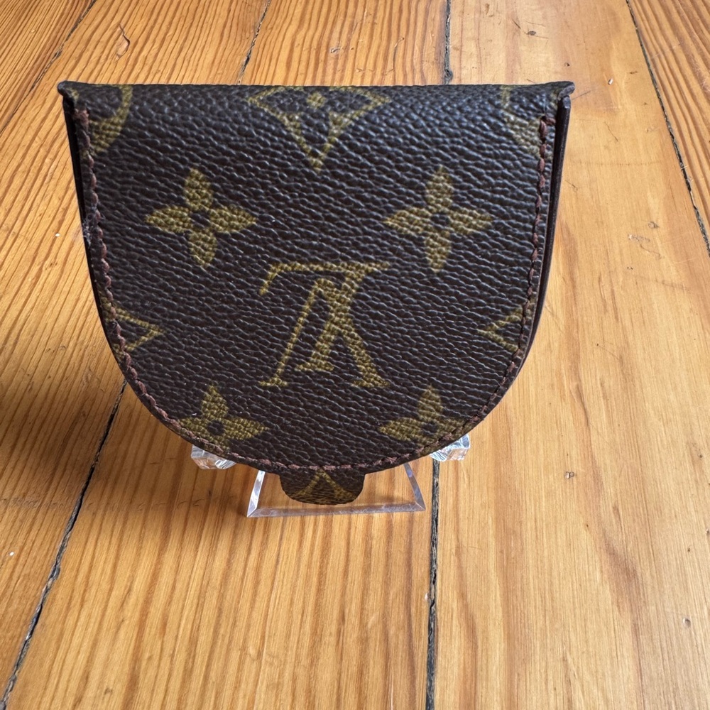 Louis Vuitton Monogram Porte Monnaie Cuvette Coin Case, Preloved-Excellent Cond